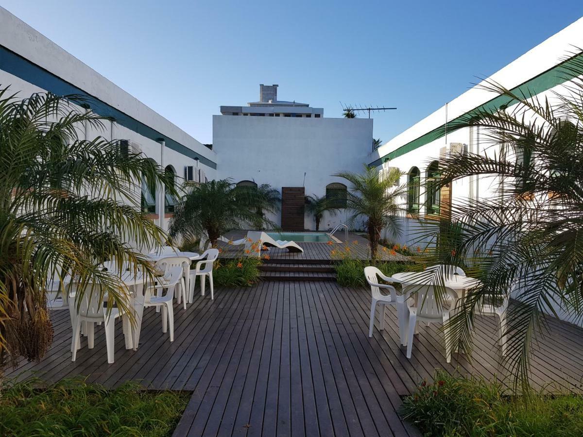 Hotel Pousada Henrique Lage Имбитуба Экстерьер фото